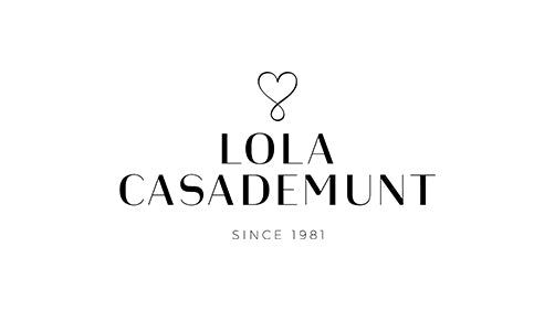 LOLA CASADEMUNT