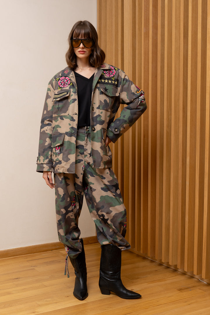 NEVER ON SUNDAY Camo Παντελόνι με Graphic Prints