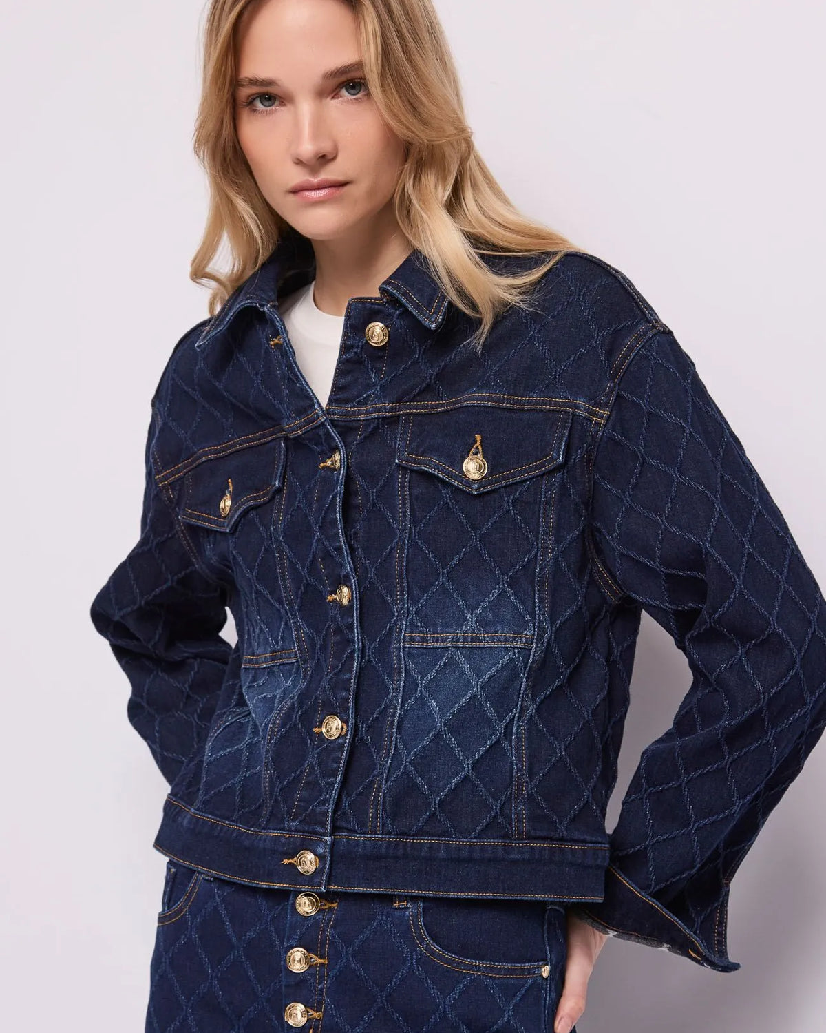 GAUDI Distressed Denim Jacket με Jacquard Diamond Pattern