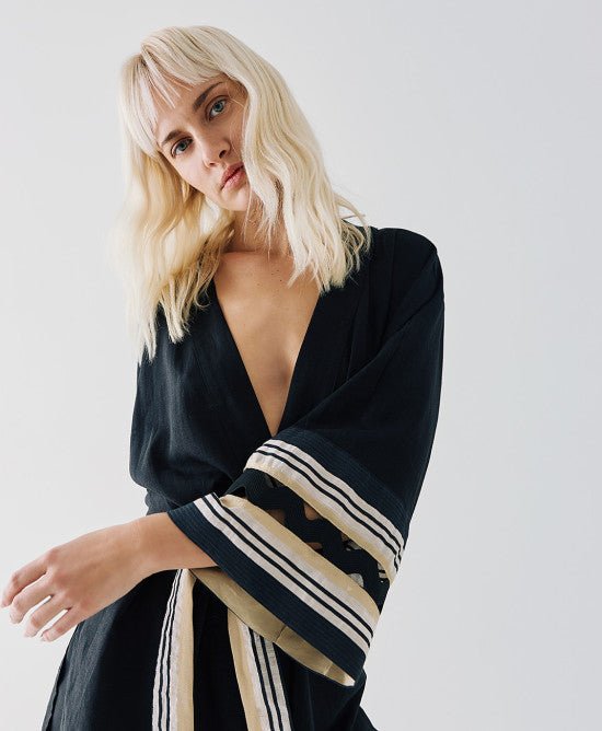 Κιμονό κοντό με τρέσες -  ACCESS FASHION- Black / One size