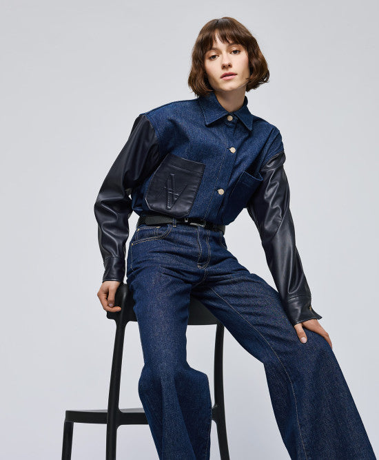Πουκάμισο denim με λεπτομέρειες όψης δέρματος / 54-8230
