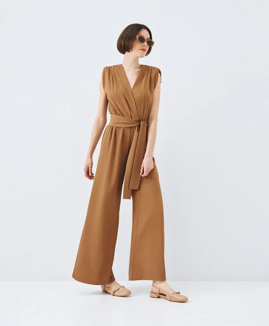 ACCESS Ολόσωμη φόρμα κρουαζέ με ζώνη / 63-5501 -  ACCESS FASHION- Καφέ / S-Καφέ / M-Καφέ / L-Καφέ / XL-Καφέ / XXL