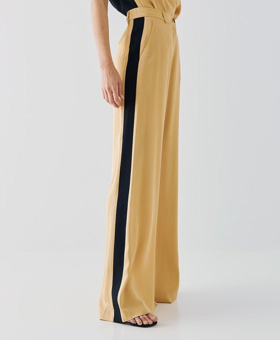 Παντελόνα σατέν με φάσες -  ACCESS FASHION- Gold / 44-Gold / 46-Gold / 48