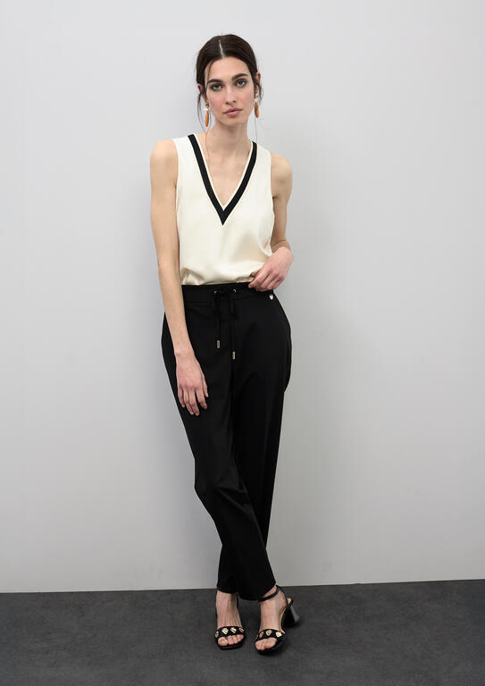 LOLA CASADEMUNT Αμάνικη Μπλούζα με V Λαιμόκοψη /LS2615056 -  LOLA CASADEMUNT- Λευκό / S-Λευκό / M-Λευκό / L