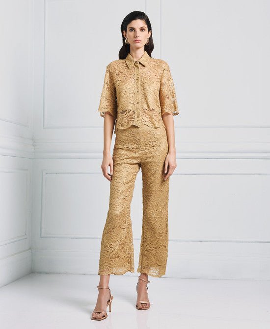 Παντελόνι κοντό δαντέλα