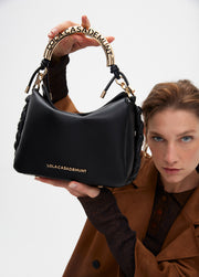 Χιαστί Τσάντα με μεταλλικό χερούλι και ιμάντα / LF2504039 -  LOLA CASADEMUNT- Default Title