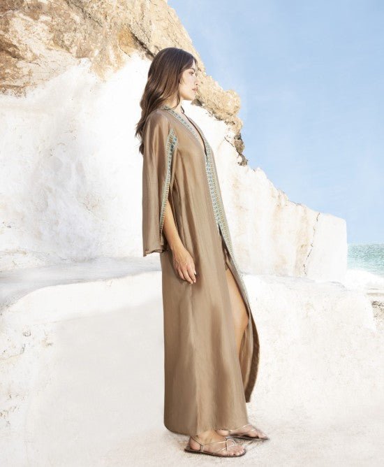 Ημιδιάφανο κιμονό με πλεκτές λεπτομέρειες