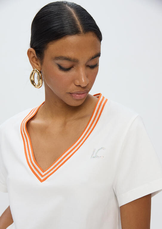 LOLA CASADEMUNT T-Shirt με V Λαιμόκοψη και Ριγέ Λεπτομέρεια/ LS2615102