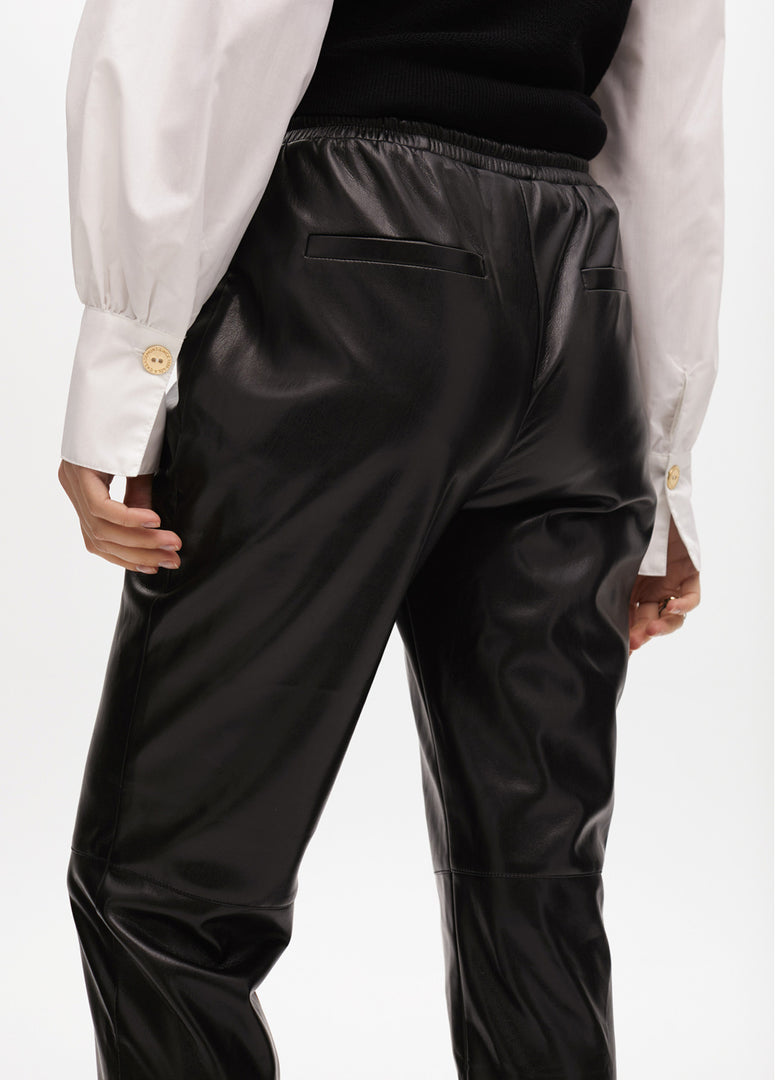 FAUX LEATHER JOGGING TROUSERS / LF2514025