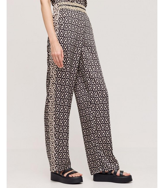 ACCESS / SILKY TOUCH EMBROIDERY PANTS / TYPE