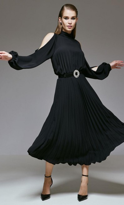 ACCESS / OPEN SHOULDERED SILKY TOUCH DRESS / BLACK