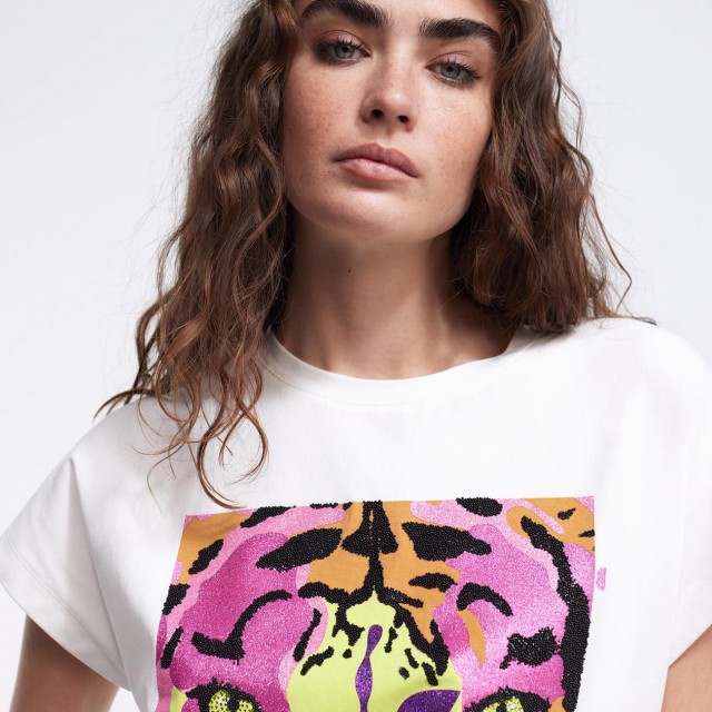 LOLA CASADEMEMUNT/ MULTICOLOURED TIGER T-SHIRT/ LF2415012