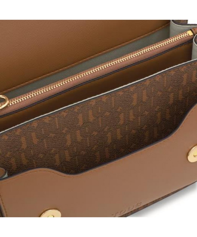 TOUS/ Μεσαίου μεγέθους τσάντα χιαστί Audree TOUS Buckles Silhouette σε γήινα χρώματα TOUS/ Μεσαίου μεγέθους τσάντα χιαστί Audree TOUS Buckles Silhouette σε γήινα χρώματα